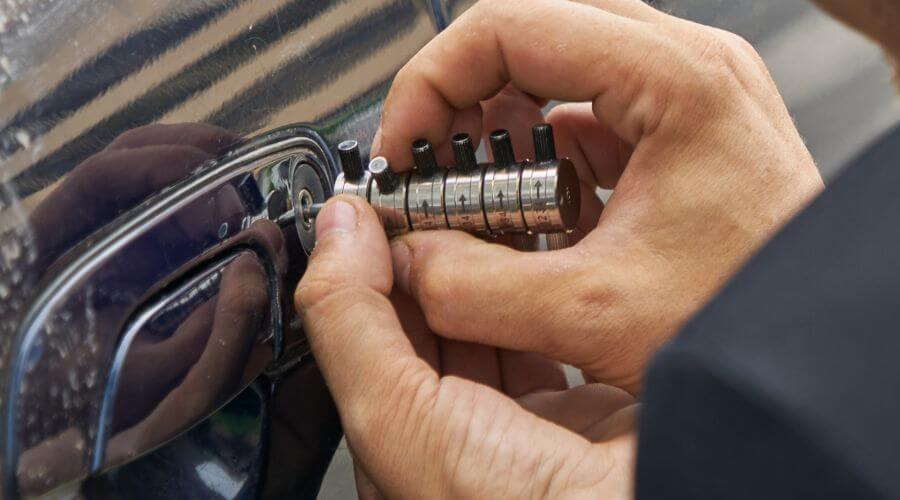 Expert tile roof repair services in Conshohocken, PA